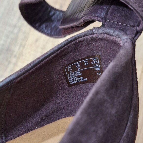 Clarks Artisan  Wynnmere  Suede Ankle Strap Wedge size 12 - Picture 7 of 7